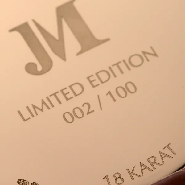 Limited Edition: NANO 18 KARAT