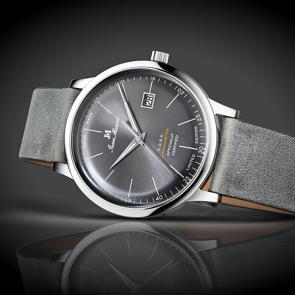 Swiss Made Chronometers with an extraordinary high level of accuracy