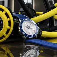 Tropical Diver detail